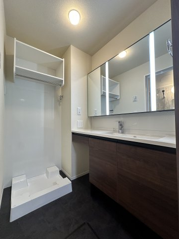 洗面設備　同仕様　同施工会社　洗面所