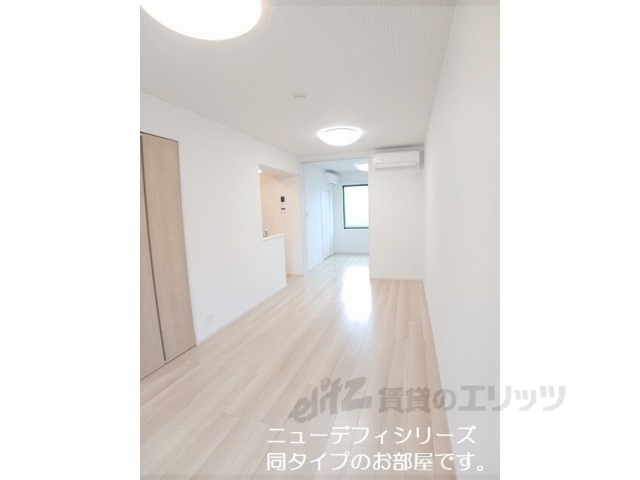 居室・リビング　リビング