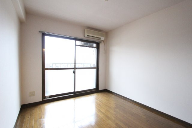 居室・リビング　同仕様