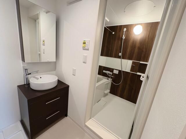 バス・シャワールーム