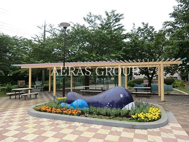 公園　新浜川公園（公園）まで215m