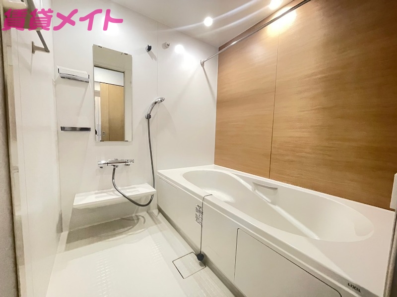 バス・シャワールーム　同タイプ別部屋参考写真です