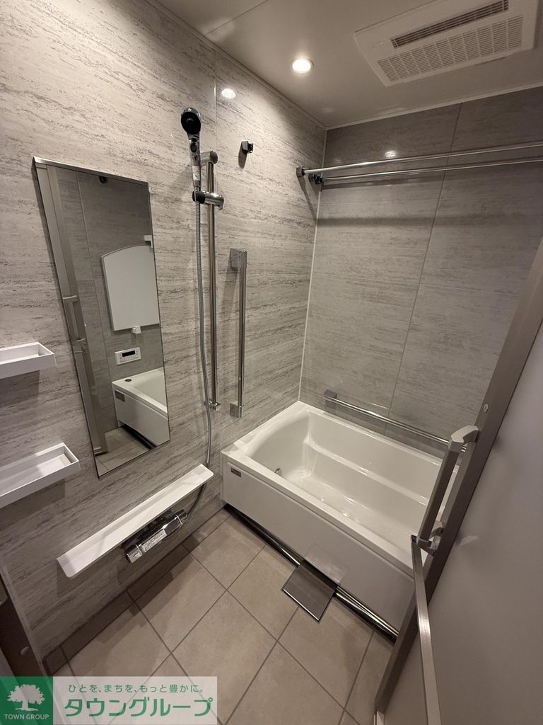 バス・シャワールーム　バルコニー