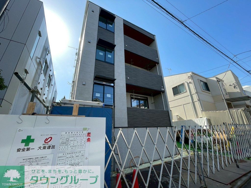 エントランス　外観