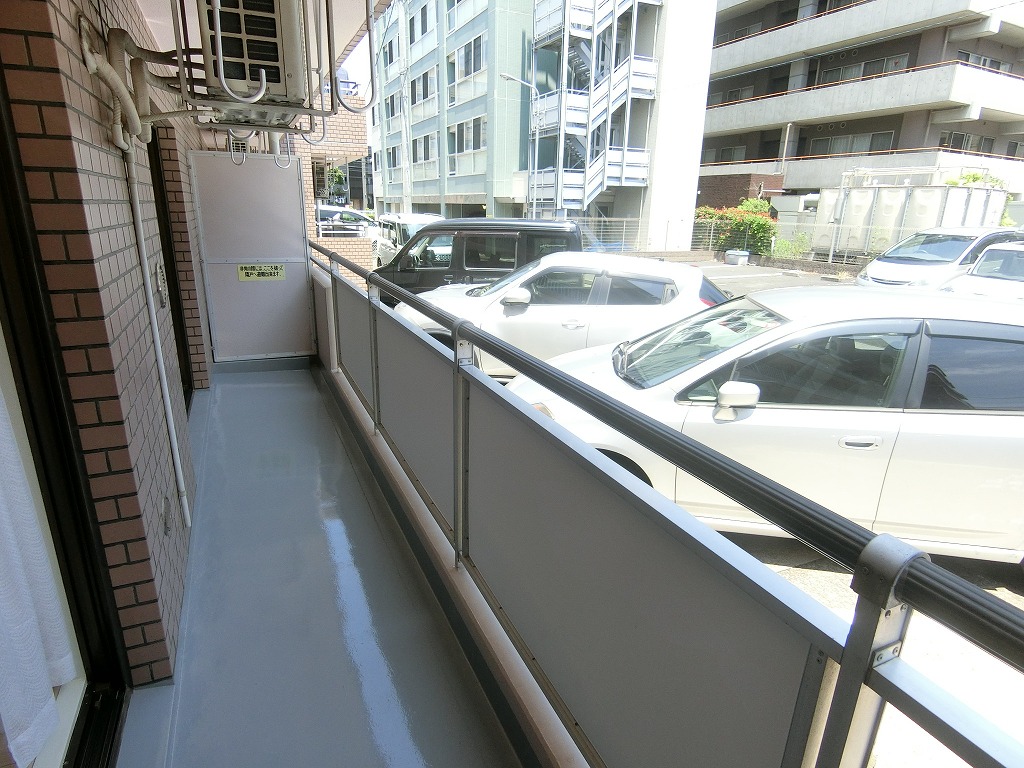 バルコニー　陽当り良好のバルコニー