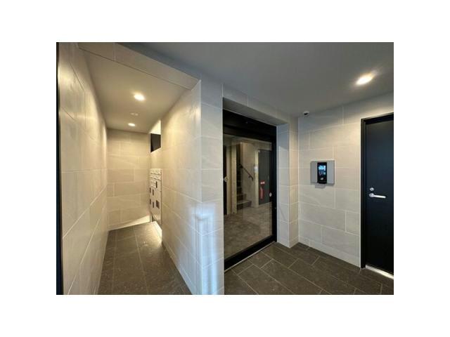 エントランス　エントランス部分