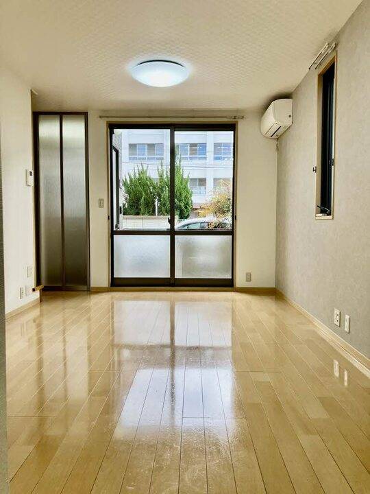 居室・リビング　リビング