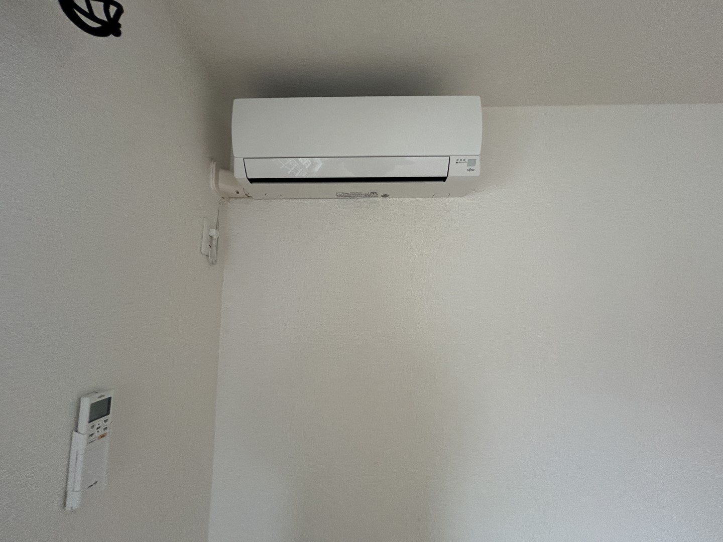 その他設備　他室参考写真　エアコンついています