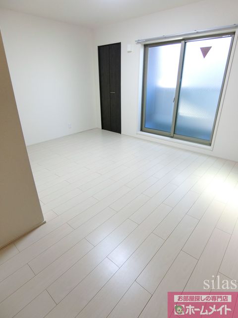 居室・リビング　同仕様