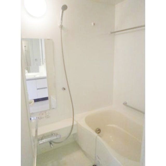 バス・シャワールーム　お部屋探しは株式会社　タウンハウジング　までお気軽にお問合…