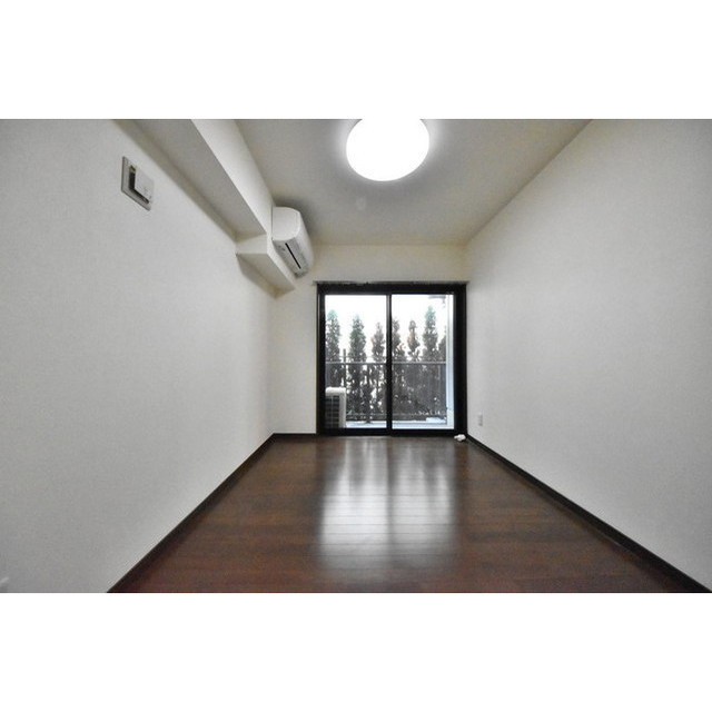 居室・リビング　当社提携の為、どこよりも安く安心してご契約することが可能