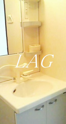 洗面設備　洗面台です。