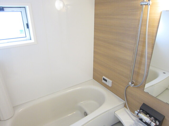 バス・シャワールーム　浴室