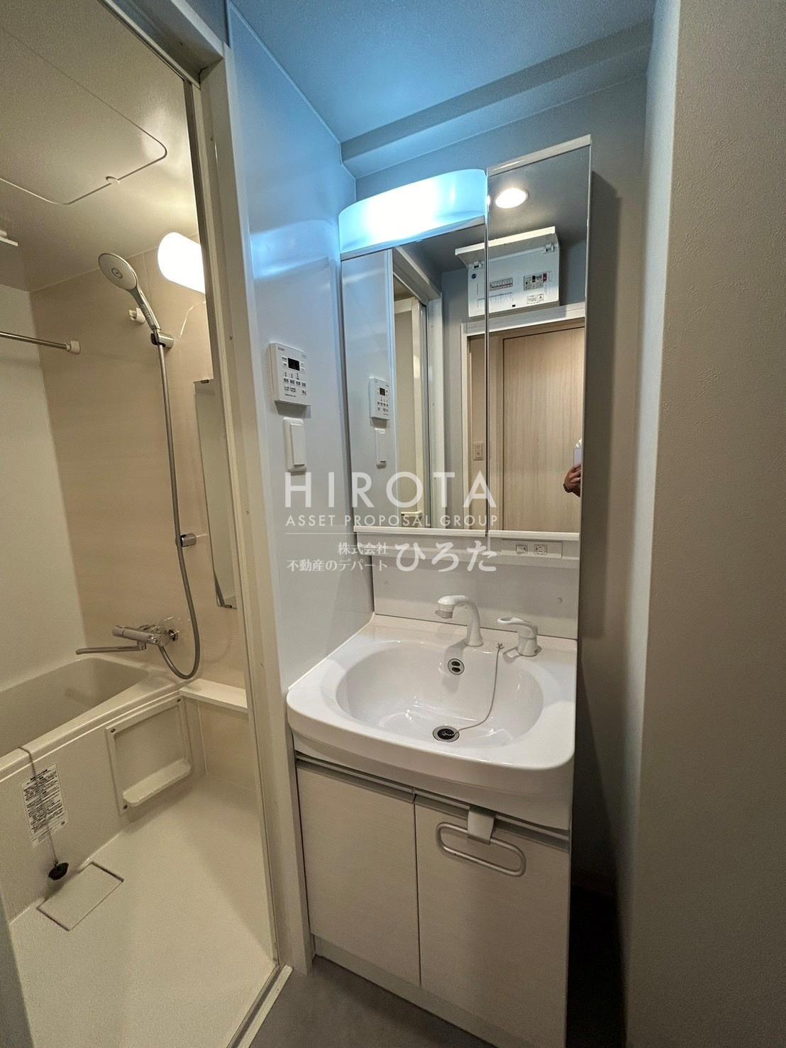 洗面設備　同仕様写真になります。