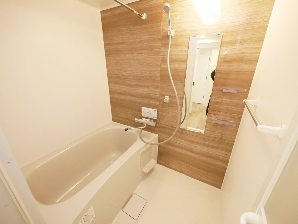 バス・シャワールーム　きれいなお風呂で快適バスタイム♪