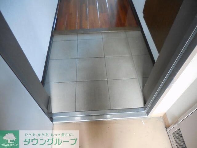 玄関　★お部屋探しは株式会社タウンハウジング東京まで★
