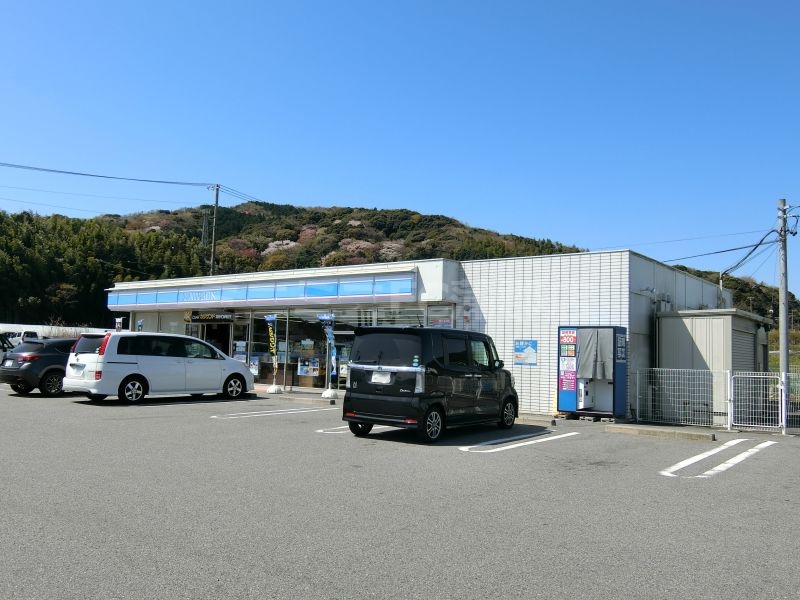 コンビニ　ローソン幸田上天白店（コンビニ）まで2324m