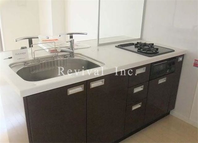 キッチン　人気のカウンターキッチンでございます