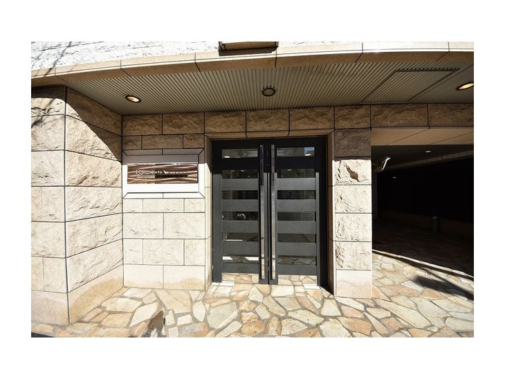 エントランス　エントランス