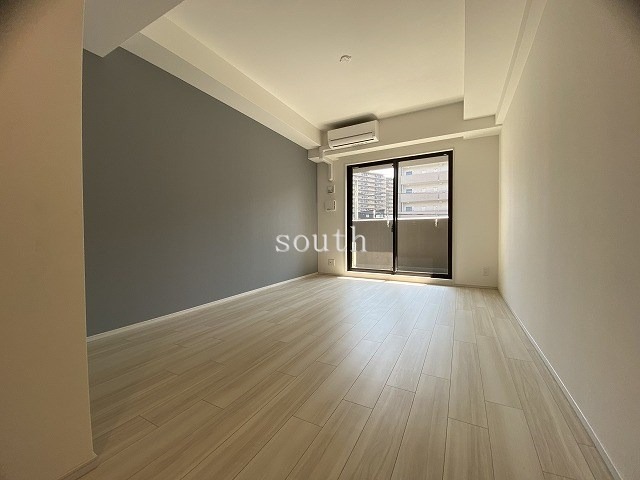 居室・リビング　洗練された清潔感漂う清楚な仕上がり