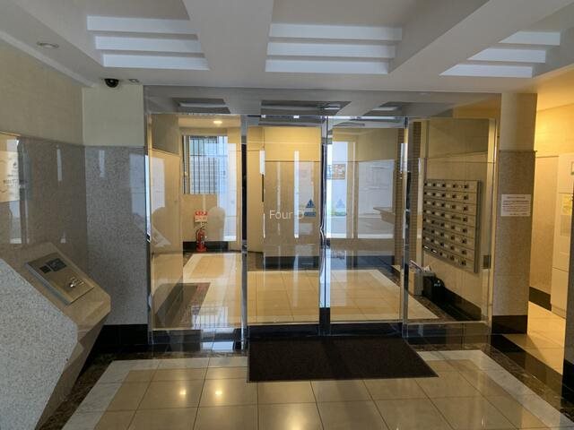 エントランス　★見学予約受付中★