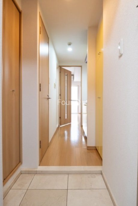 玄関　★見学予約受付中★