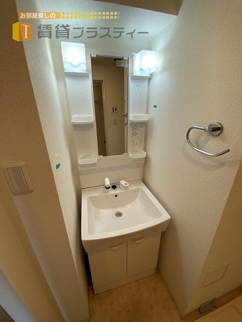 洗面設備　独立洗面台は嬉しい。