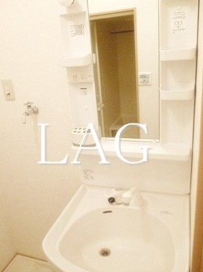 洗面設備　独立洗面台です。