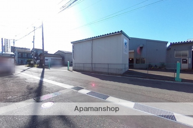 その他　側面道路（その他）まで0m