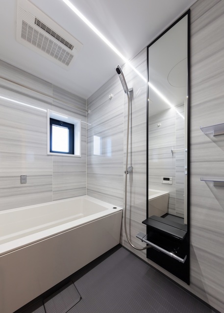 バス・シャワールーム　※写真は同タイプ住戸です。