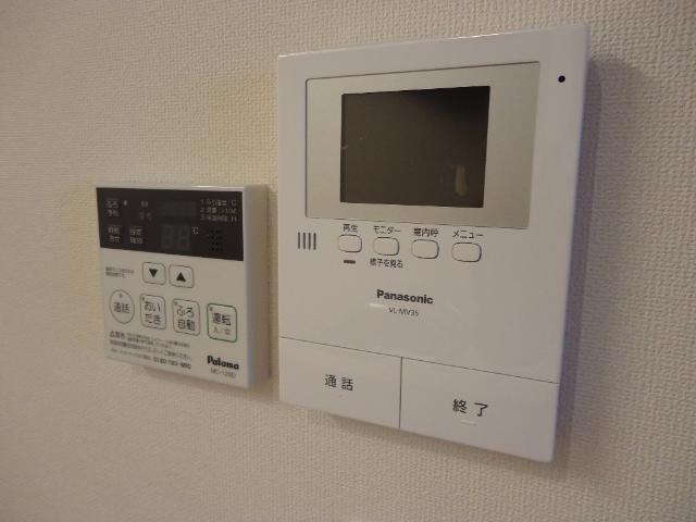 セキュリティ　カメラ付インターホン