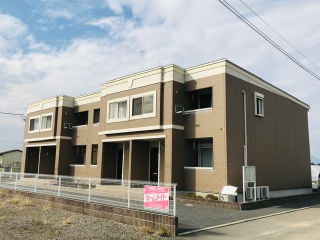 建物外観　外観写真（昼）