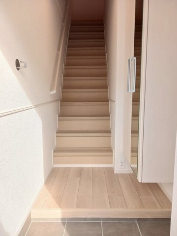 玄関　きれいな玄関です