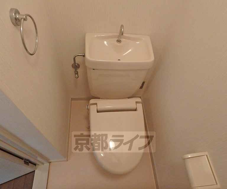 トイレ　洋式トイレです