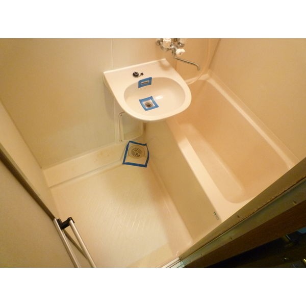 バス・シャワールーム　別号室