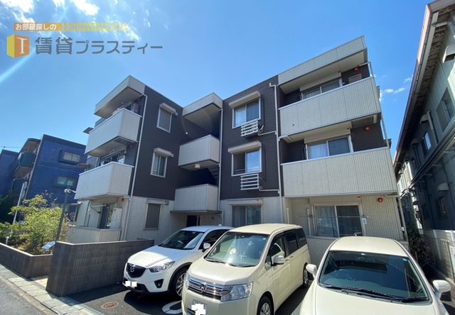 建物外観　スタイリッシュなツートンの外観。