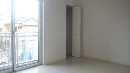 居室・リビング　広いワンルームです。