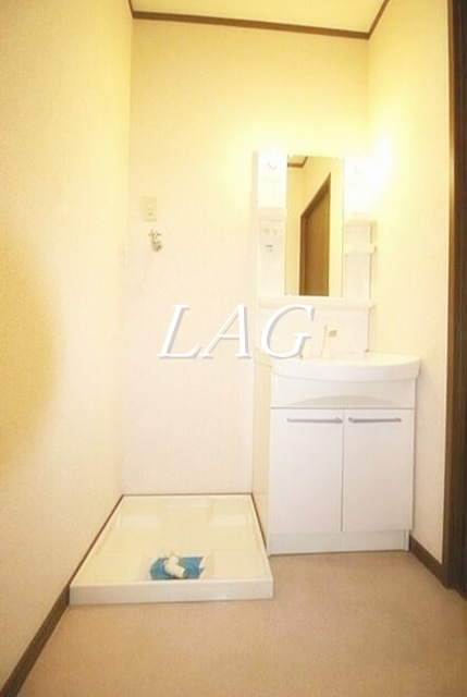 洗面設備　洗面台です。