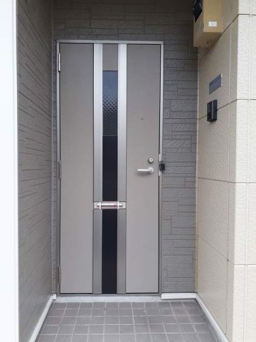 玄関　毎日通る玄関はこちらです