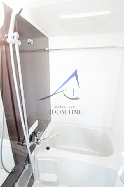 バス・シャワールーム　お風呂です。