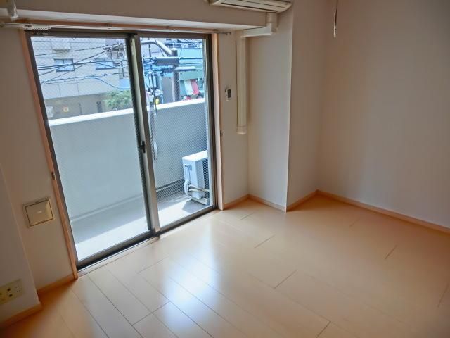 居室・リビング　★フローリング仕上げの居室★