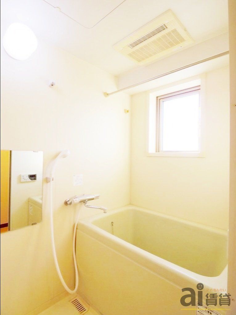 バス・シャワールーム　～同仕様写真～