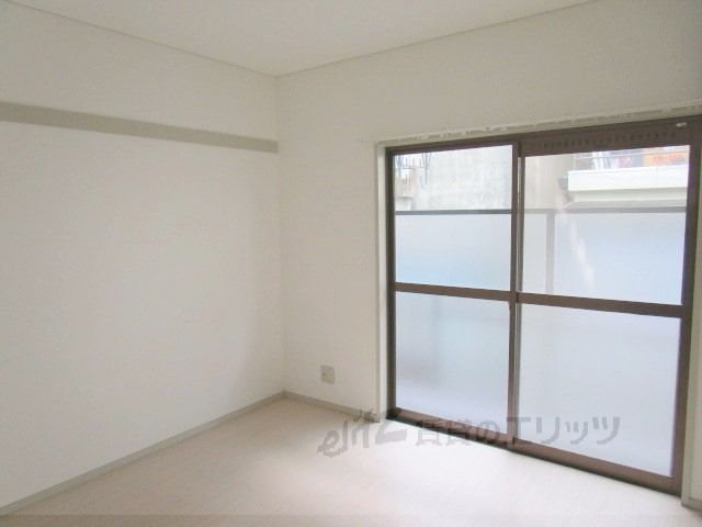 居室・リビング　洋室