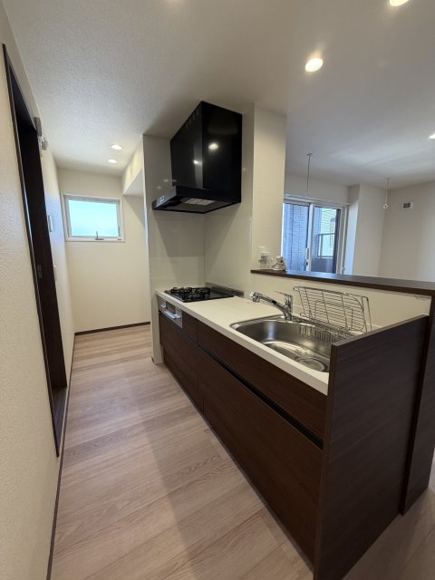 D crest新川Sのキッチン写真