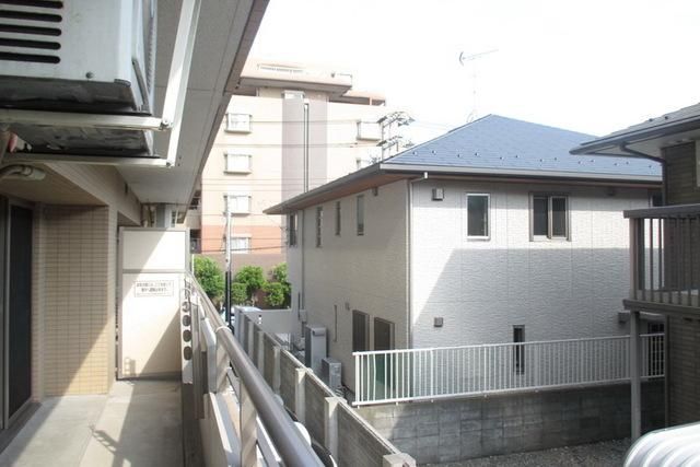 眺望　日差しが入るお部屋です