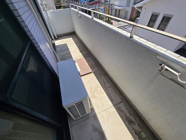 バルコニー　バルコニー付きです