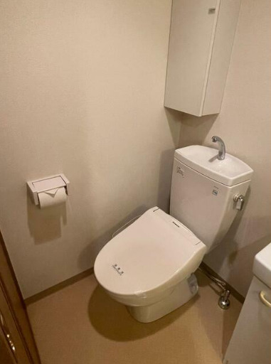 トイレ　※別部屋の参考写真です。