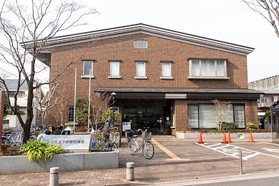 図書館　杉並区立下井草図書館（図書館）まで157m