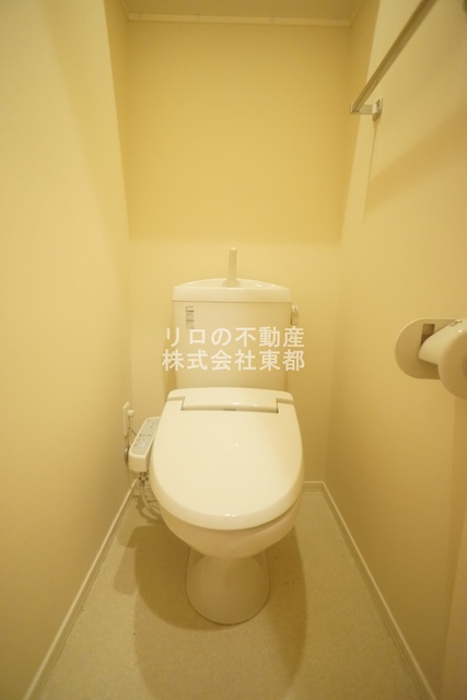 トイレ　洗浄便座付です！