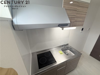 キッチン　収納豊富なシステムキッチン2口IHコンロ